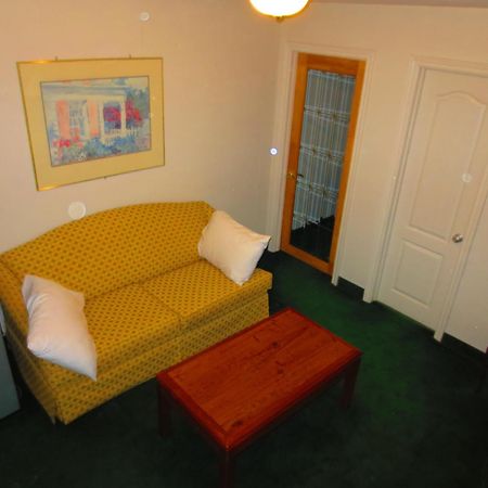 Canadiana Motel Hanover Eksteriør bilde