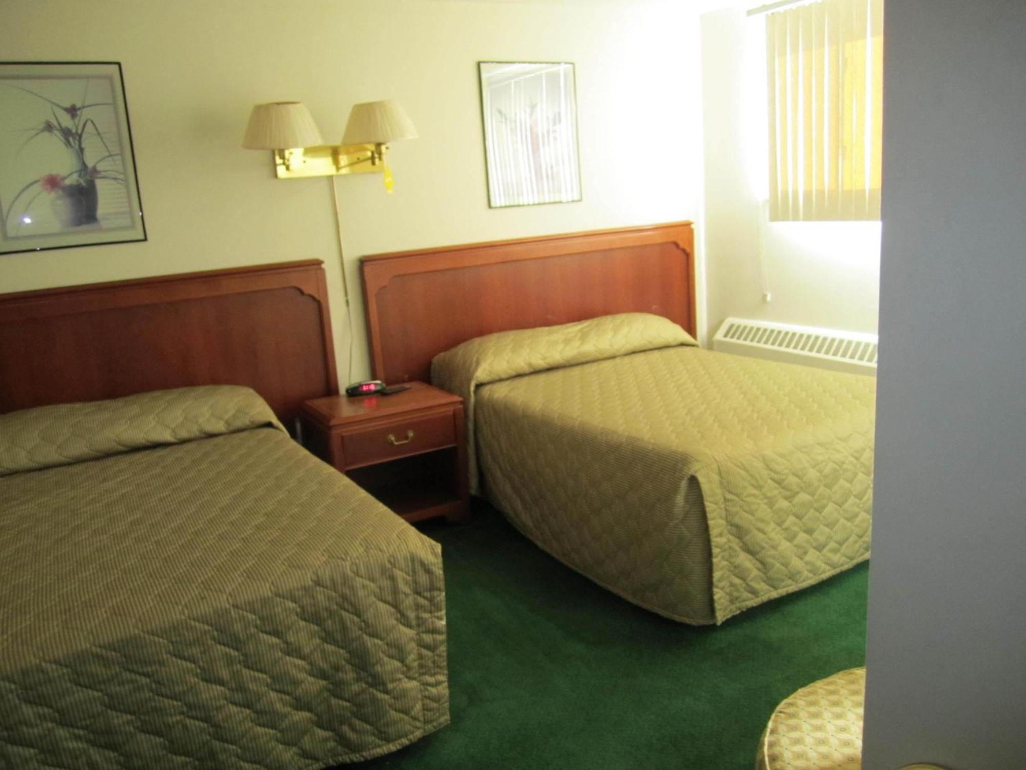 Canadiana Motel Hanover Eksteriør bilde